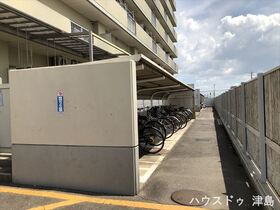 アベニュー神守