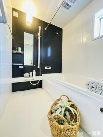 一宮市馬見塚24-1期　全2棟　1号棟　新築一戸建て