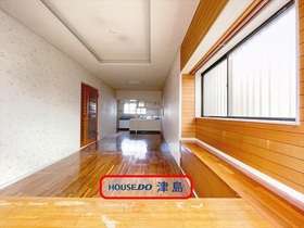 ●津島市東中地町1丁目　中古一戸建て