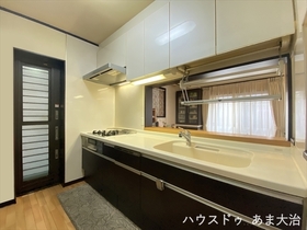 ●蟹江町八幡2丁目　中古一戸建て