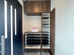 四日市市東日野2丁目　中古一戸建て