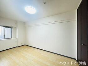 ●ローレルコート弥富東