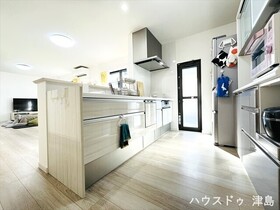 ●津島市橘町5丁目　中古一戸建て