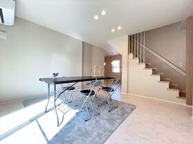 四日市市ときわ5丁目　中古一戸建て