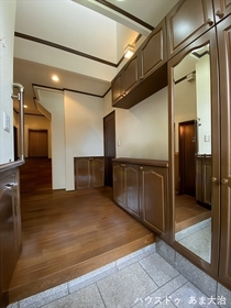 ●清須市助七2丁目　中古一戸建て