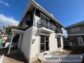 四日市市南松本町　中古一戸建て
