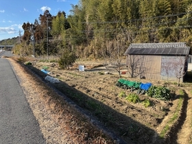 ●四日市市釆女町　建築条件なし土地
