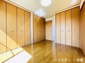 一宮市北方町北方字西本郷　中古一戸建て