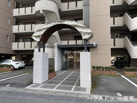 ナビウッディ一宮マンション