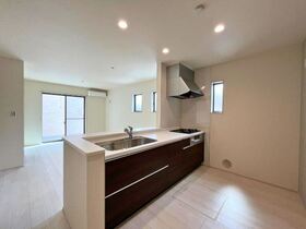 □リーブルファイン四日市市塩浜　全2棟　1号棟　新築一戸建て