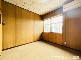 一宮市浅井町前野字郷前　中古一戸建て
