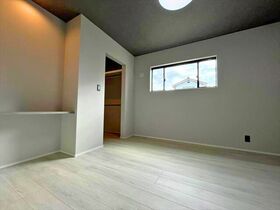 四日市市あがたが丘1丁目　中古一戸建て