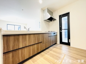 ●一宮市浅井町前野字薬師前　新築一戸建て