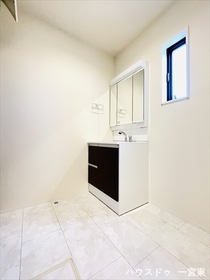 ●一宮市浅井町前野字薬師前　新築一戸建て