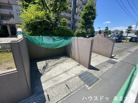 ●アベニュー萱津