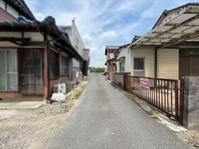 四日市市川島町　建築条件なし土地