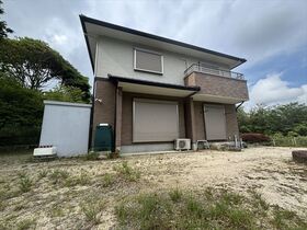 ●三重郡菰野町大字千草字西江野　中古一戸建て