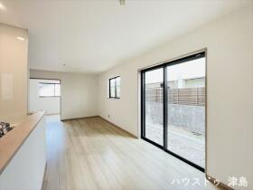 ハートフルタウン津島市唐臼町油田　全1棟　新築一戸建て