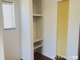 ●一宮市木曽川町里小牧字本茅場　　中古一戸建て