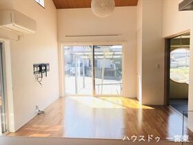 ●一宮市木曽川町里小牧字本茅場　　中古一戸建て