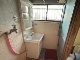 ●四日市市尾平町　中古一戸建て