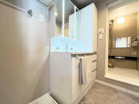 神宮東パークハイツ４号棟