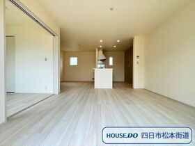 リーブルガーデン四日市市河原田町第8　全6棟　3号棟　新築一戸建て