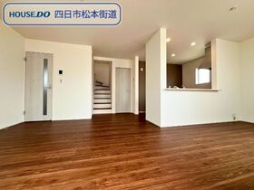 リーブルガーデン四日市市河原田町第8　全6棟　4号棟　新築一戸建て