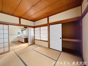 ●あま市西今宿六反地一　中古一戸建て