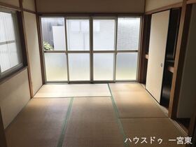 ●一宮市浅井町尾関字奥屋敷　中古一戸建て
