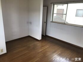 ●一宮市浅井町尾関字奥屋敷　中古一戸建て