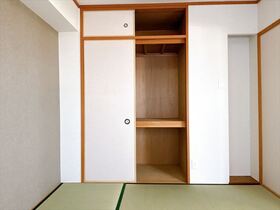 宝マンション稲永