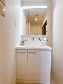 宝マンション稲永