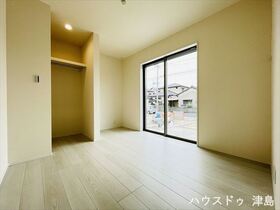 ○LiveleGardenS津島市宮川町2丁目　全4棟　3号棟　新築一戸建て