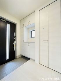 ○LiveleGardenS津島市宮川町2丁目　全4棟　3号棟　新築一戸建て