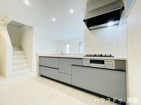 ○LiveleGardenS津島市宮川町2丁目　全4棟　3号棟　新築一戸建て