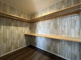 四日市市東坂部町　中古一戸建て