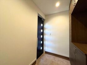 四日市市東坂部町　中古一戸建て