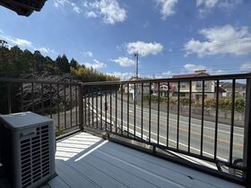 ●桑名市西正和台4丁目　中古一戸建て