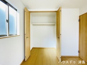 ハートフルタウン弥富市平島東　全3棟　A号棟　新築一戸建て