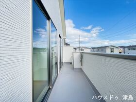 ハートフルタウン弥富市平島東　全3棟　A号棟　新築一戸建て