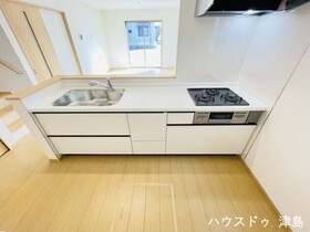 ハートフルタウン弥富市平島東　全3棟　A号棟　新築一戸建て