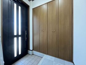 桑名市大字東方字掛越　中古一戸建て