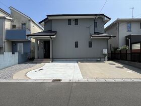 桑名市大字東方字掛越　中古一戸建て