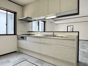 桑名市大字東方字掛越　中古一戸建て