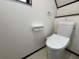 桑名市大字東方字掛越　中古一戸建て