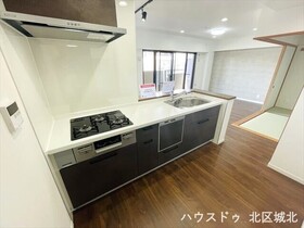 ライオンズマンション平安通