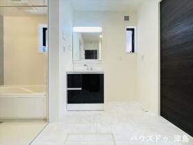 LiveleGarden.S愛西市西保町森浦　全1棟　新築一戸建て