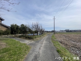 ●愛西市早尾町北河原　中古一戸建て