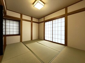 桑名市赤尾台8丁目　中古一戸建て